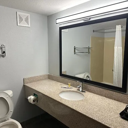 Hotel Super 8 By Wyndham Alexandria La Extérieur photo