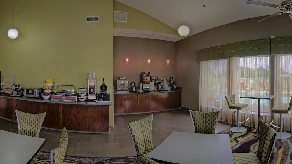 Hotel Econo Inn&suites