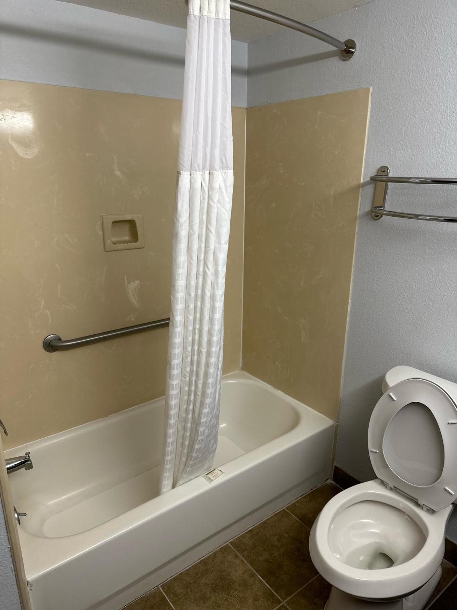 Econo Inn&suites