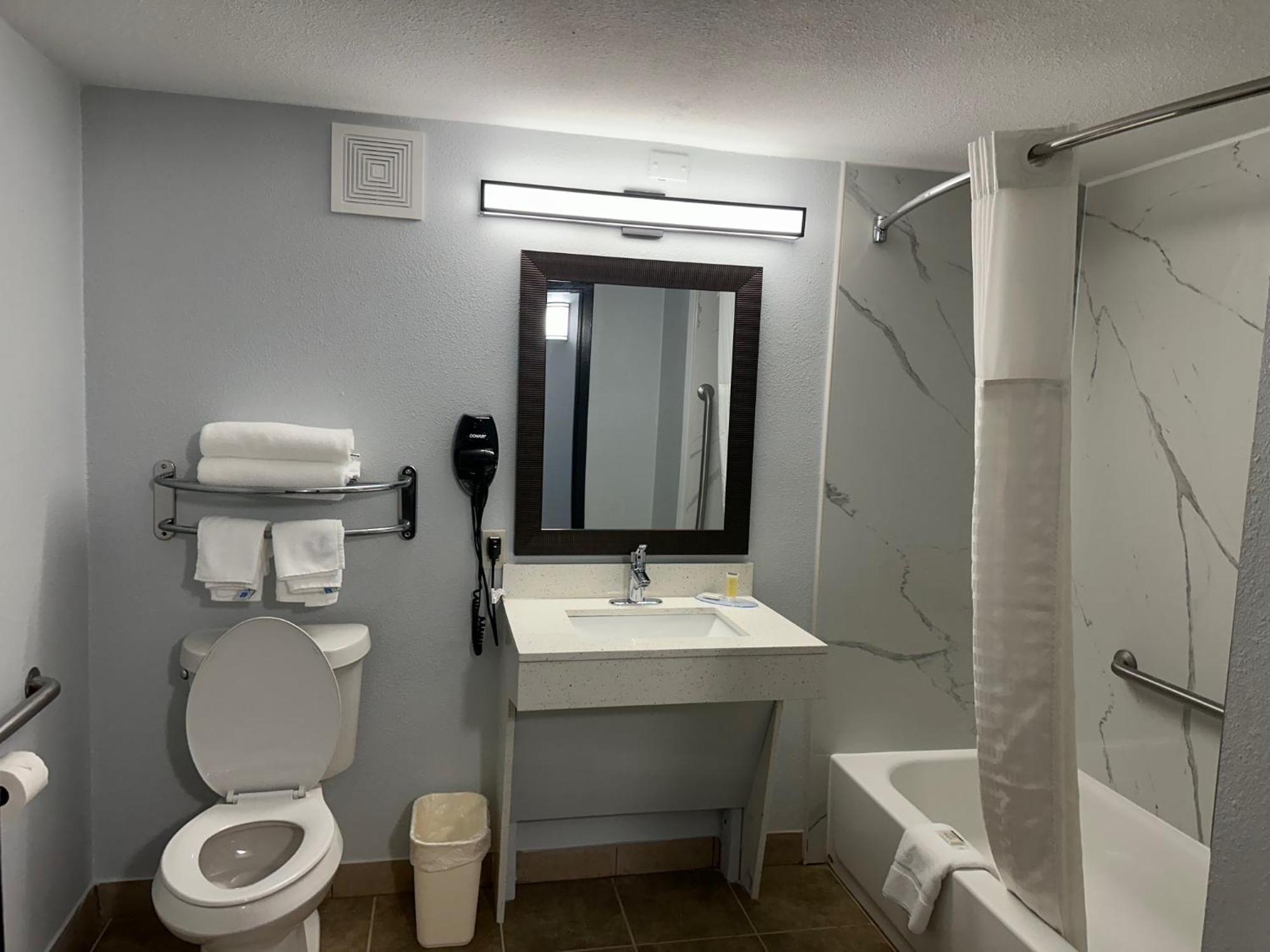 Econo Inn&suites 3* Alexandria
