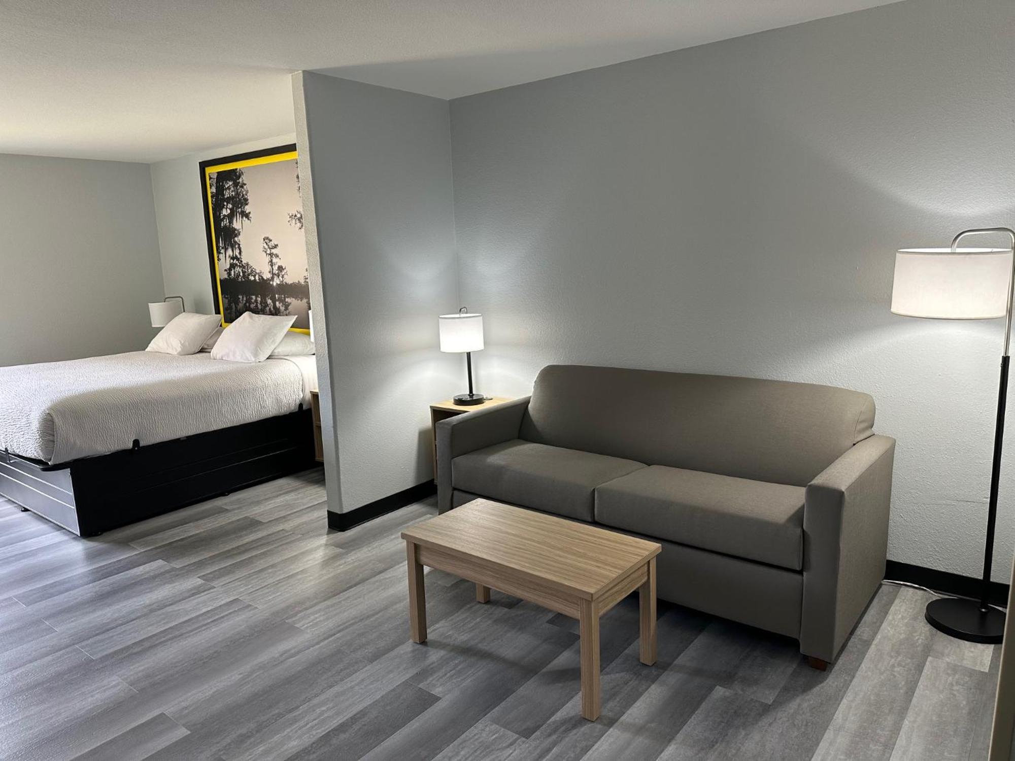 Hotel Econo Inn&suites