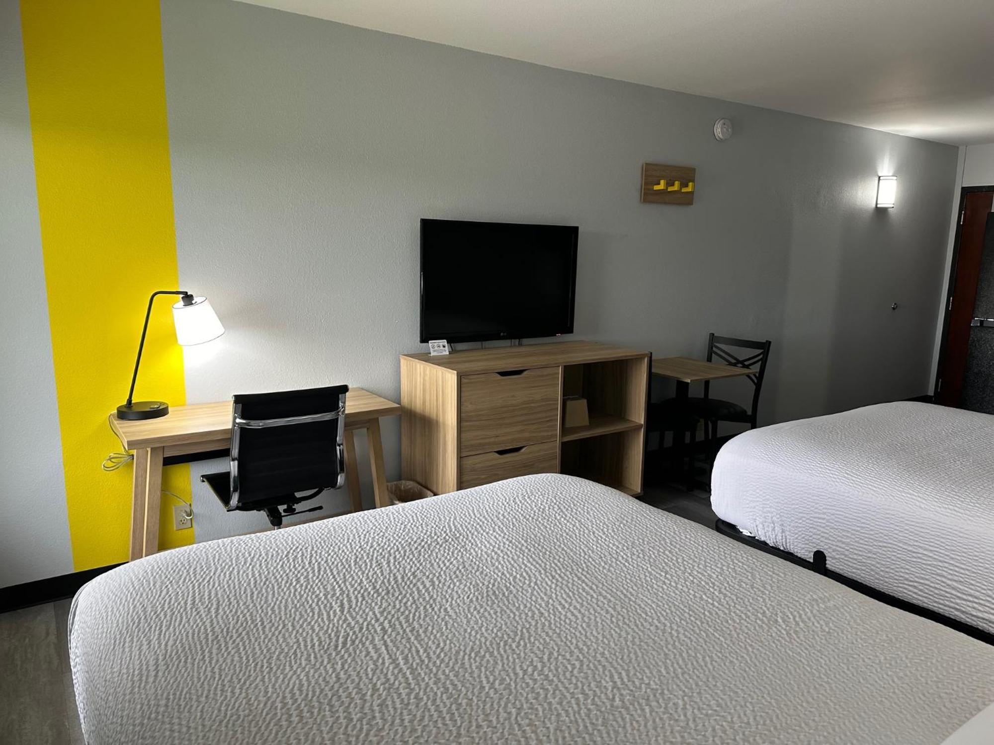 Econo Inn&suites Hotel Alexandria