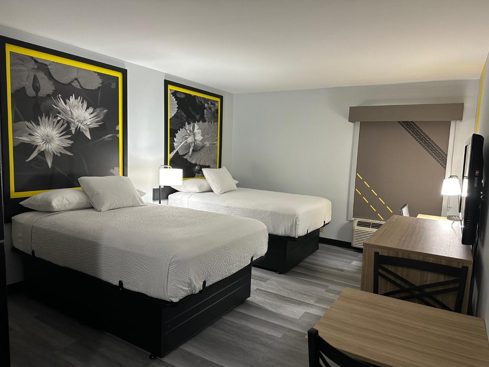 Econo Inn&suites Hotel Alexandria